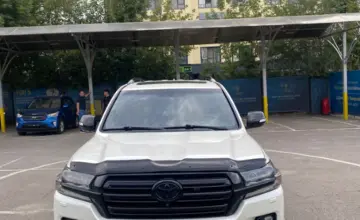 Toyota Land Cruiser 2017 года за 39 000 000 тг. в Алматы фото 2