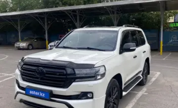 Toyota Land Cruiser 2017 года за 39 000 000 тг. в Алматы фото 1