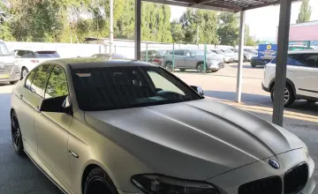 BMW 5 серии 2013 года за 11 000 000 тг. в Алматы фото 3