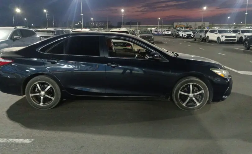 Toyota Camry 2017 года за 11 000 000 тг. в Алматы фото 4
