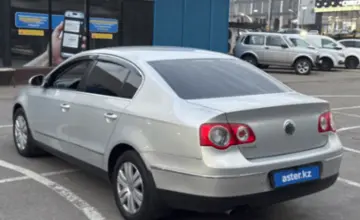 Volkswagen Passat 2010 года за 4 200 000 тг. в Алматы фото 4