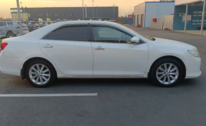 Toyota Camry 2014 года за 8 500 000 тг. в Алматы фото 4