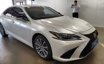 Lexus ES 2020 года за 20 000 000 тг. в Астана фото 2