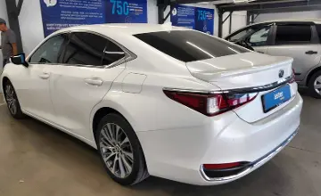 Lexus ES 2020 года за 20 000 000 тг. в Астана фото 4