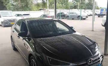 Hyundai Elantra 2019 года за 7 200 000 тг. в Алматы фото 3