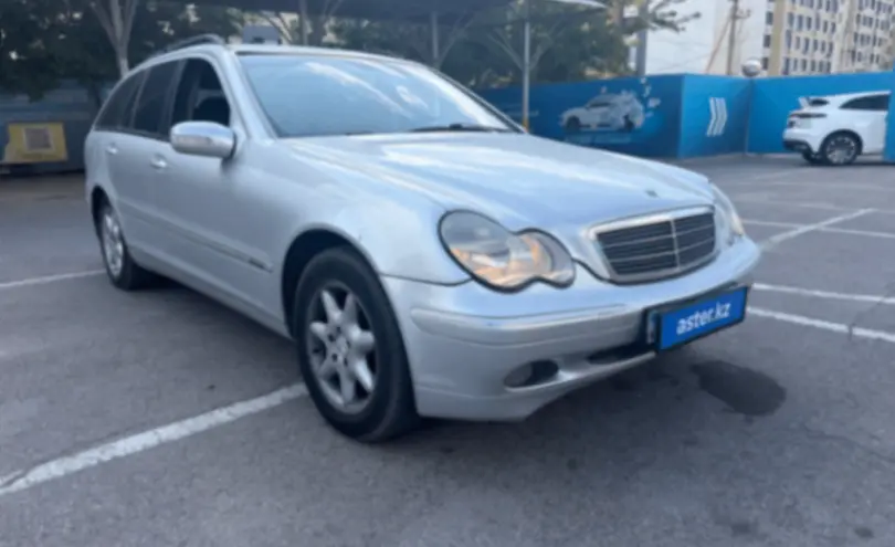 Mercedes-Benz C-Класс 2001 года за 5 000 000 тг. в Алматы фото 2