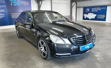 Mercedes-Benz E-Класс 2011 года за 7 000 000 тг. в Астана фото 2