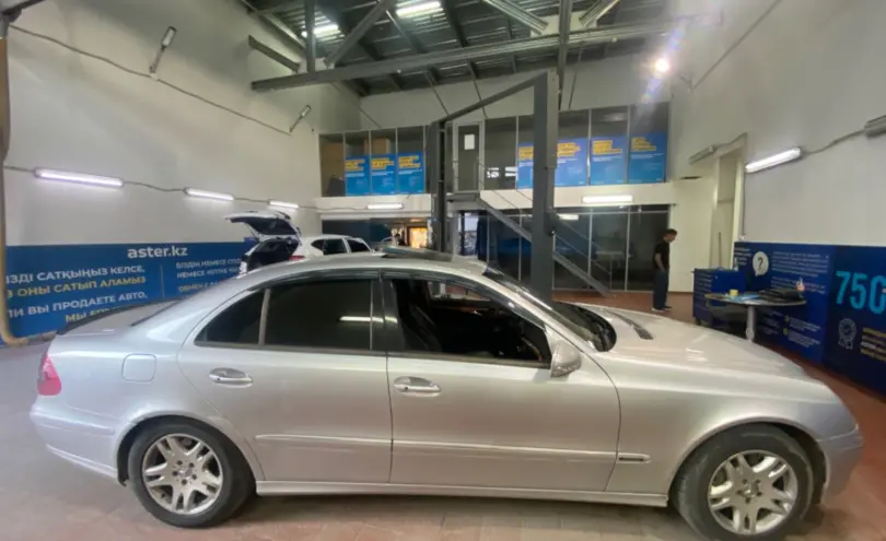 Mercedes-Benz E-Класс 2008 года за 5 000 000 тг. в Астана фото 4