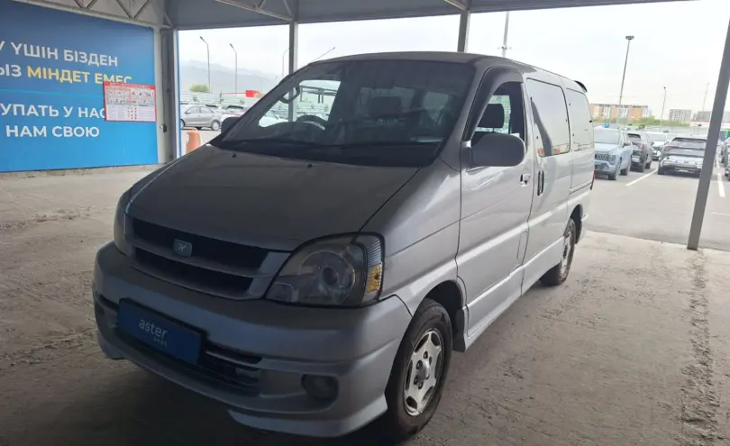 Toyota HiAce 1999 года за 3 000 000 тг. в Алматы