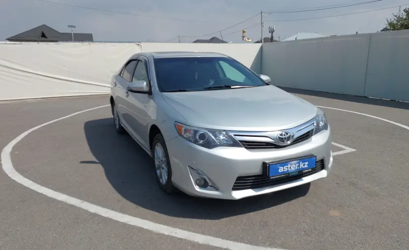 Toyota Camry 2013 года за 9 500 000 тг. в Шымкент фото 2