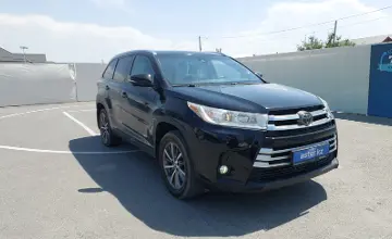 Toyota Highlander 2018 года за 17 500 000 тг. в Шымкент фото 2