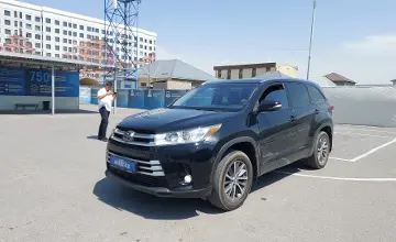 Toyota Highlander 2018 года за 17 500 000 тг. в Шымкент фото 1