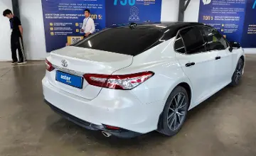 Toyota Camry 2023 года за 13 500 000 тг. в Астана фото 3