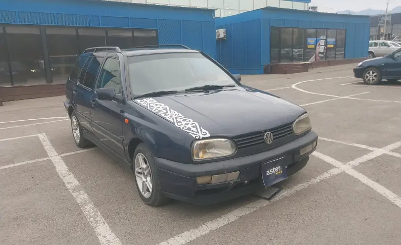 Volkswagen Golf 1993 года за 1 500 000 тг. в Алматы фото 2