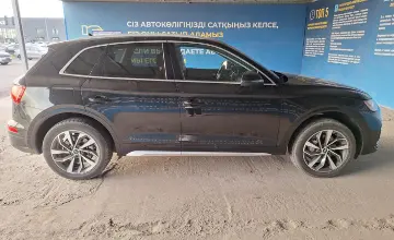 Audi Q5 2021 года за 19 990 000 тг. в Алматы фото 4