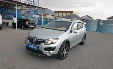 Renault Sandero 2015 года за 3 000 000 тг. в Шымкент фото 1