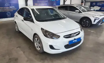 Hyundai Accent 2013 года за 3 500 000 тг. в Астана фото 2