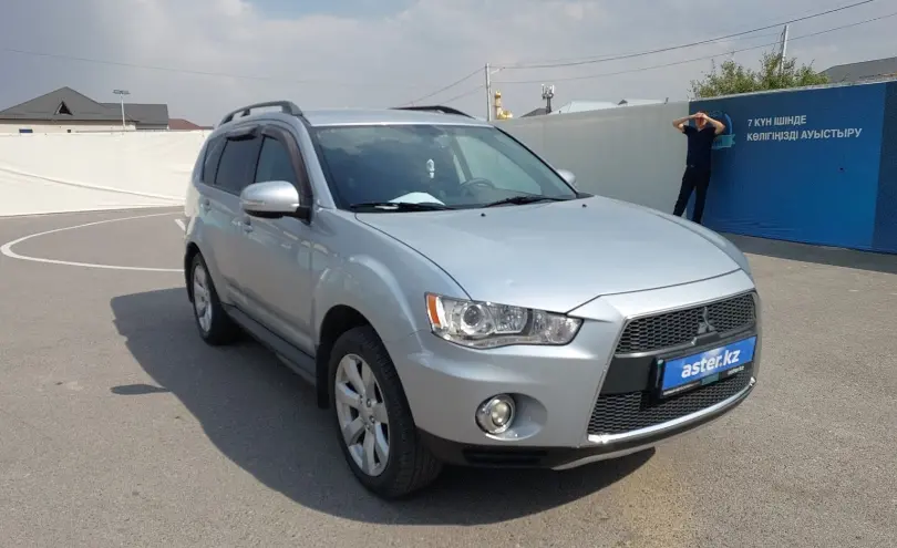 Mitsubishi Outlander 2012 года за 7 000 000 тг. в Шымкент фото 2