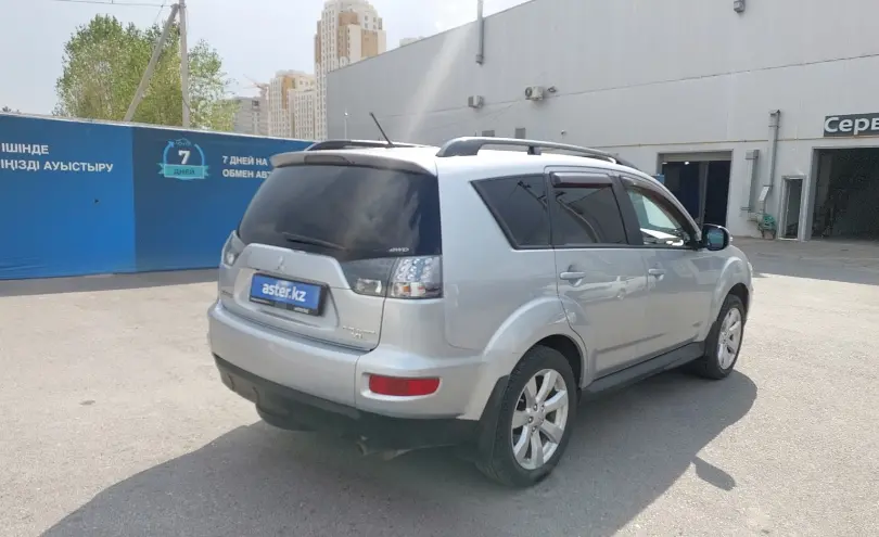 Mitsubishi Outlander 2012 года за 7 000 000 тг. в Шымкент фото 3