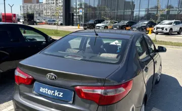 Kia Rio 2014 года за 3 200 000 тг. в Астана