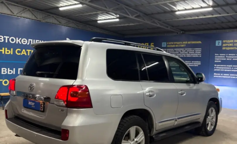 Toyota Land Cruiser 2014 года за 23 000 000 тг. в Алматы фото 5
