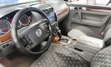 Volkswagen Touareg 2004 года за 4 600 000 тг. в Астана фото 5