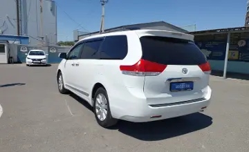 Toyota Sienna 2011 года за 9 500 000 тг. в Шымкент фото 4
