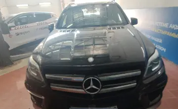 Mercedes-Benz GL-Класс 2015 года за 15 500 000 тг. в Астана фото 2