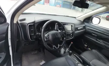 Mitsubishi Outlander 2015 года за 8 500 000 тг. в Шымкент фото 5