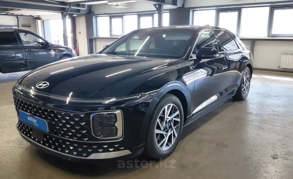 Hyundai Grandeur 2023 года за 22 000 000 тг. в Астана