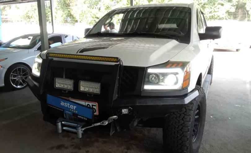 Nissan Titan 2005 года за 14 000 000 тг. в Алматы