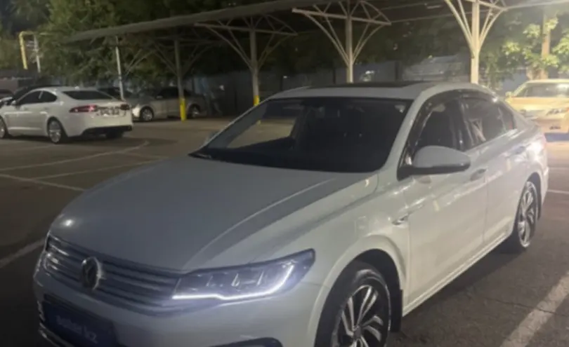 Volkswagen E-BORA 2020 года за 15 000 000 тг. в Алматы