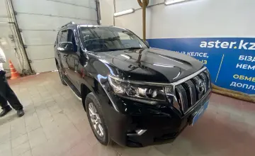 Toyota Land Cruiser Prado 2018 года за 24 000 000 тг. в Астана фото 3