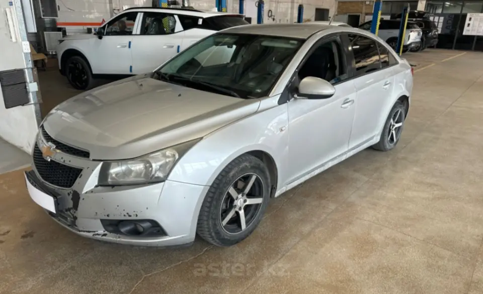 Chevrolet Cruze 2011 года за 2 800 000 тг. в Караганда