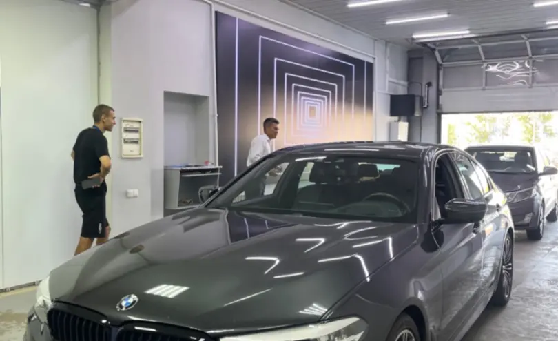 BMW 5 серии 2018 года за 18 000 000 тг. в Павлодар