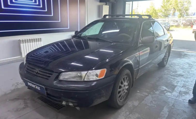 Toyota Camry 1998 года за 2 000 000 тг. в Павлодар