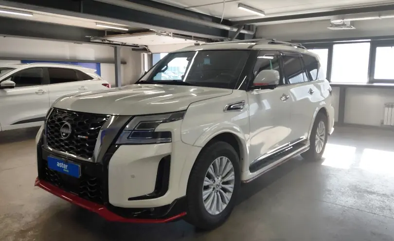 Nissan Patrol 2014 года за 14 500 000 тг. в Астана