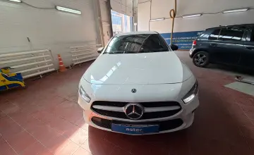 Mercedes-Benz A-Класс 2019 года за 11 000 000 тг. в Астана фото 2