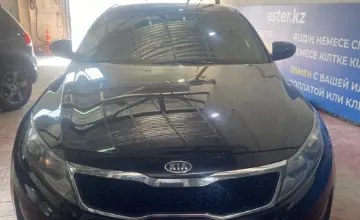 Kia K5 2011 года за 7 500 000 тг. в Астана фото 2