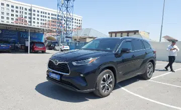 Toyota Highlander 2021 года за 22 000 000 тг. в Шымкент фото 1