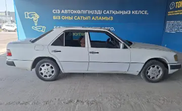 Mercedes-Benz W124 1991 года за 1 200 000 тг. в Алматы фото 4