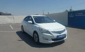 Hyundai Solaris 2015 года за 4 500 000 тг. в Шымкент фото 2