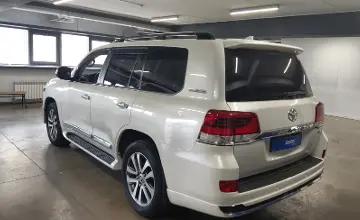 Toyota Land Cruiser 2020 года за 3 700 000 тг. в Астана фото 4