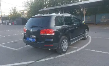 Volkswagen Touareg 2006 года за 6 500 000 тг. в Алматы фото 3
