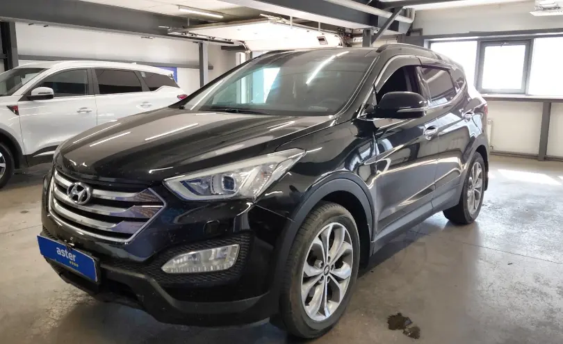 Hyundai Santa Fe 2014 года за 9 000 000 тг. в Астана