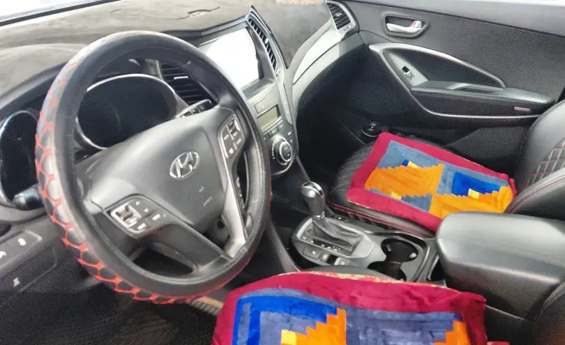 Hyundai Santa Fe 2014 года за 9 000 000 тг. в Астана фото 5