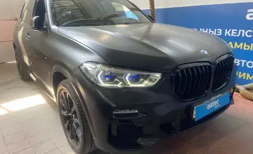 BMW X5 2021 года за 30 000 000 тг. в Астана фото 3