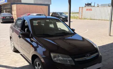 LADA (ВАЗ) Granta 2012 года за 2 500 000 тг. в Караганда фото 3