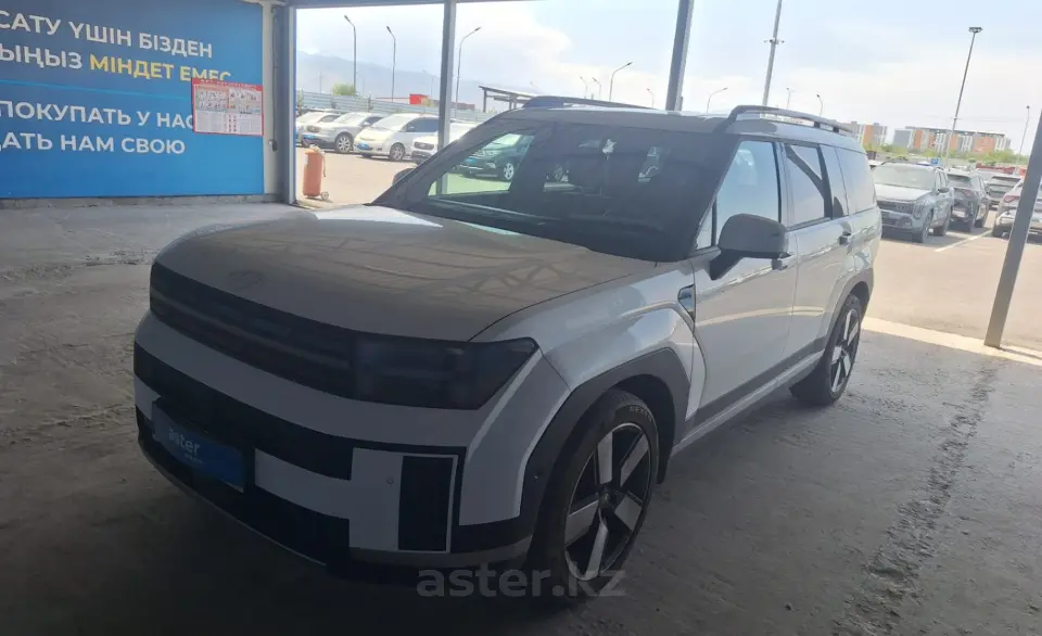 Hyundai Santa Fe 2024 года за 19 000 000 тг. в Алматы