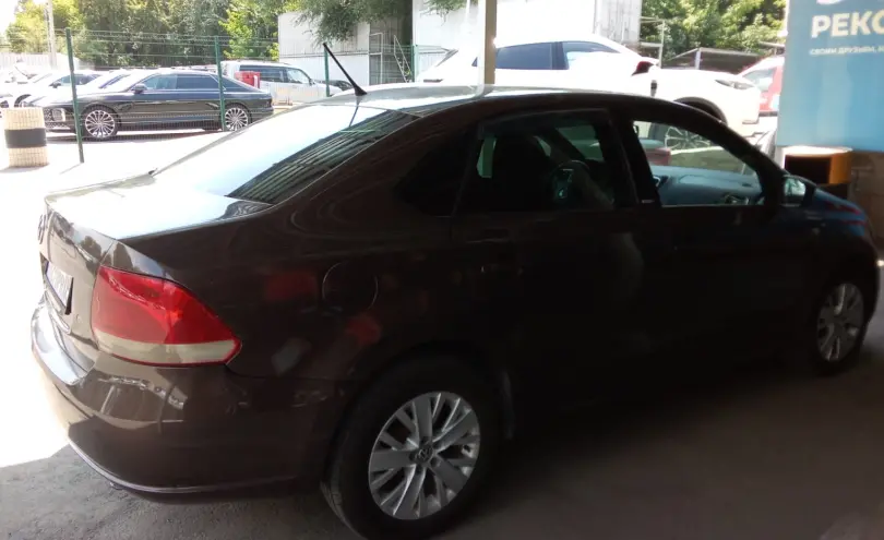 Volkswagen Polo 2014 года за 3 300 000 тг. в Алматы фото 4